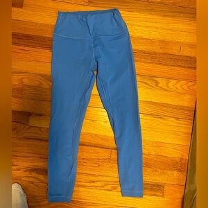 Lululemon wunder under leggings with drawstring, size 8